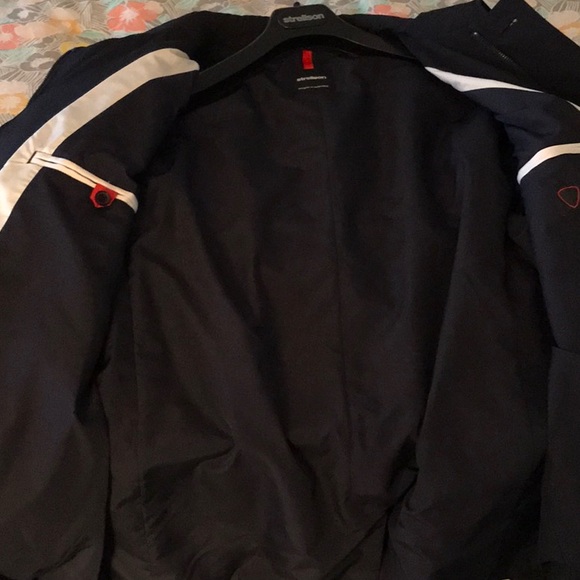 Men’s Jacket - Picture 5 of 5